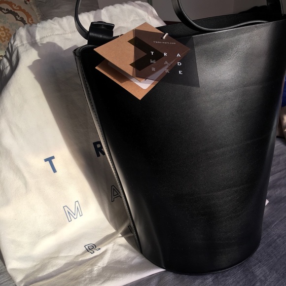 Trademark Bags Nwt Trademark Bucket Bag Poshmark